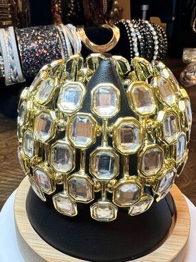 Gold Tone Crystal Stretch Bracelet